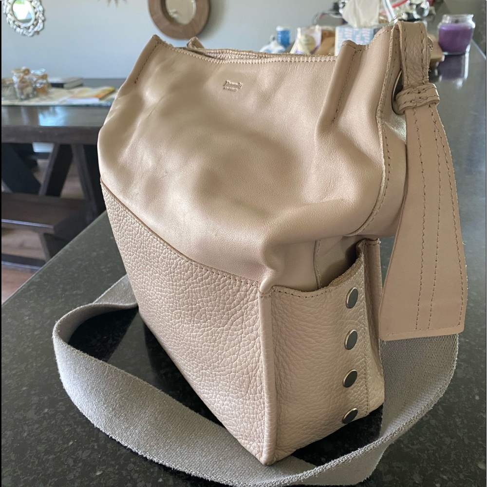 Authentic Hammitt bucket with cross body strap